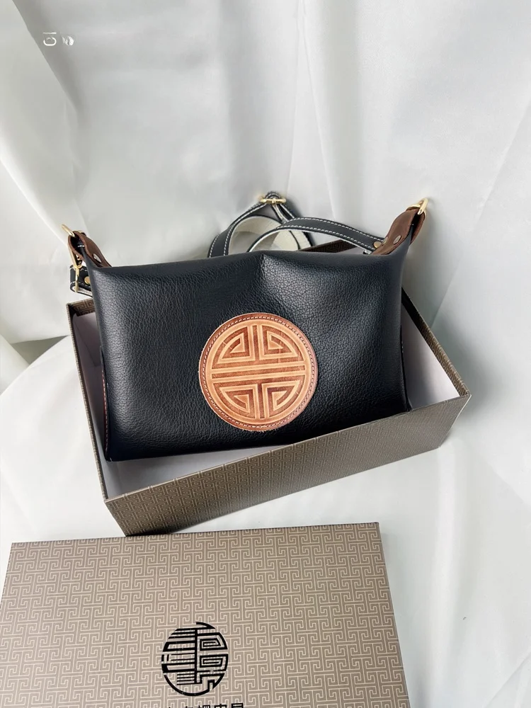 bolso-cuad-pequeno-de-cuero-vac-puro-para-mujer-estilo-Etnico-colorido-con-parches-nudo-de-la-suerte-moderno-y-vers