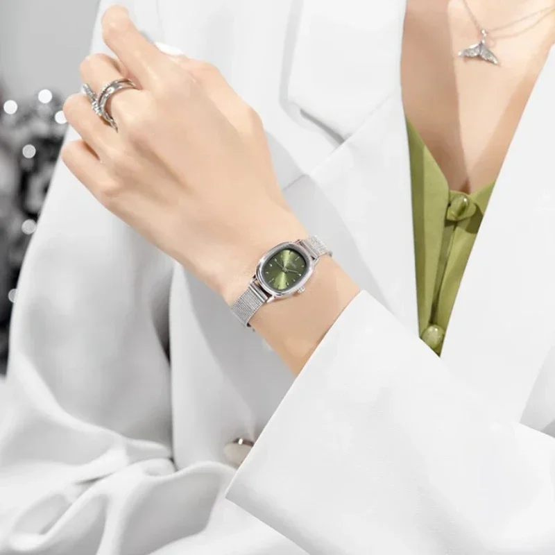 Зеленые часы с маленьким овальным циферблатом, простые модные брендовые женские наручные часы из нержавеющей стали, женские роскошные подарочные кварцевые часы, дропшиппинг