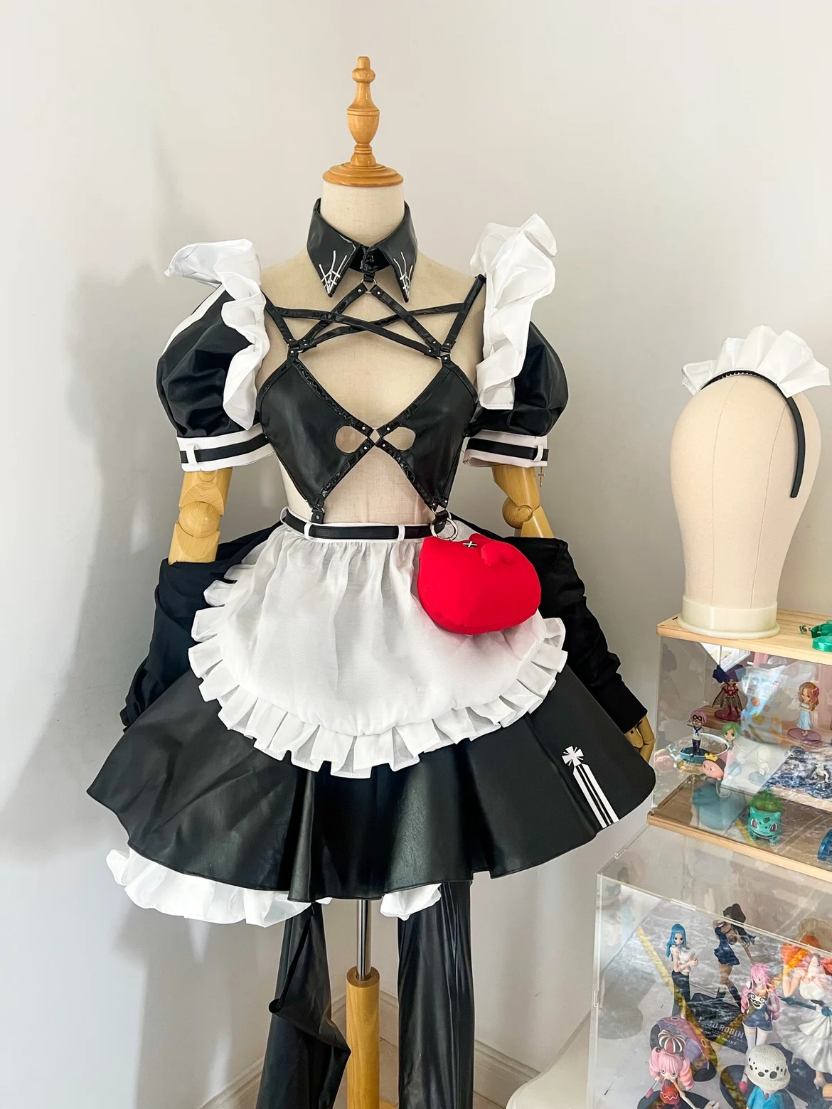 

COS-HoHo [Customized] Anime Azur Lane KMS Ulrich Von Hutten Maid Dress Lovely Uniform Cosplay Costume Halloween Party Outfit