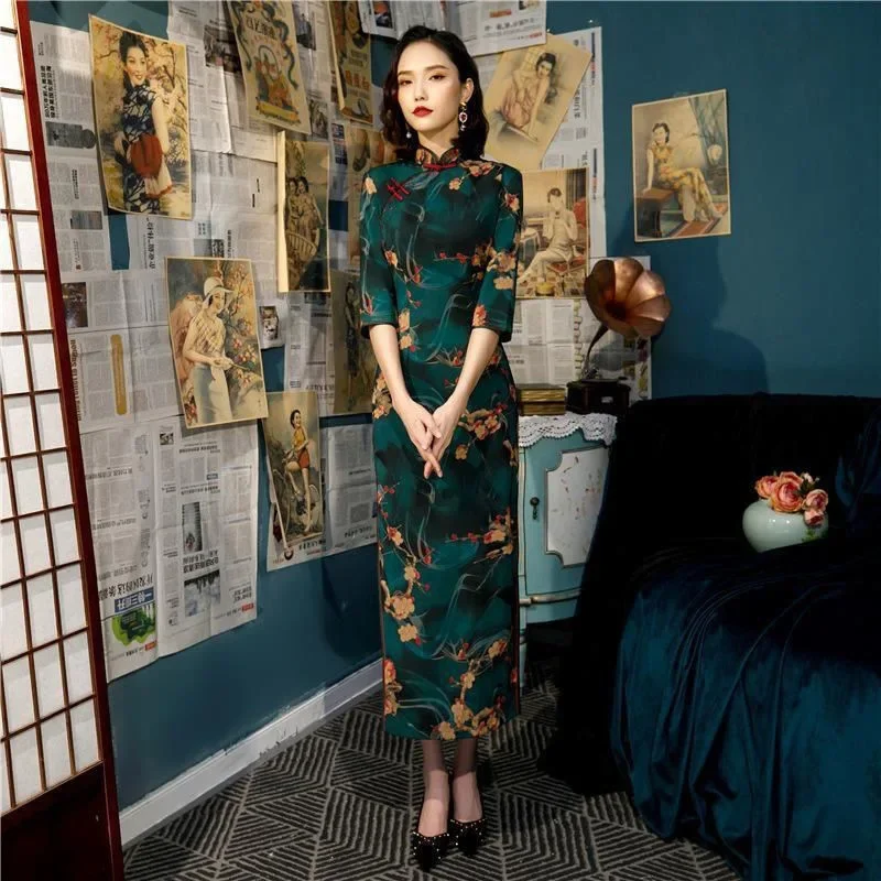 Old Shanghai Green Slim Cheongsam Spring Summer 2024 New Vintage Chinese Style Temperament Young Girl Short Sleeve Qipao Dress