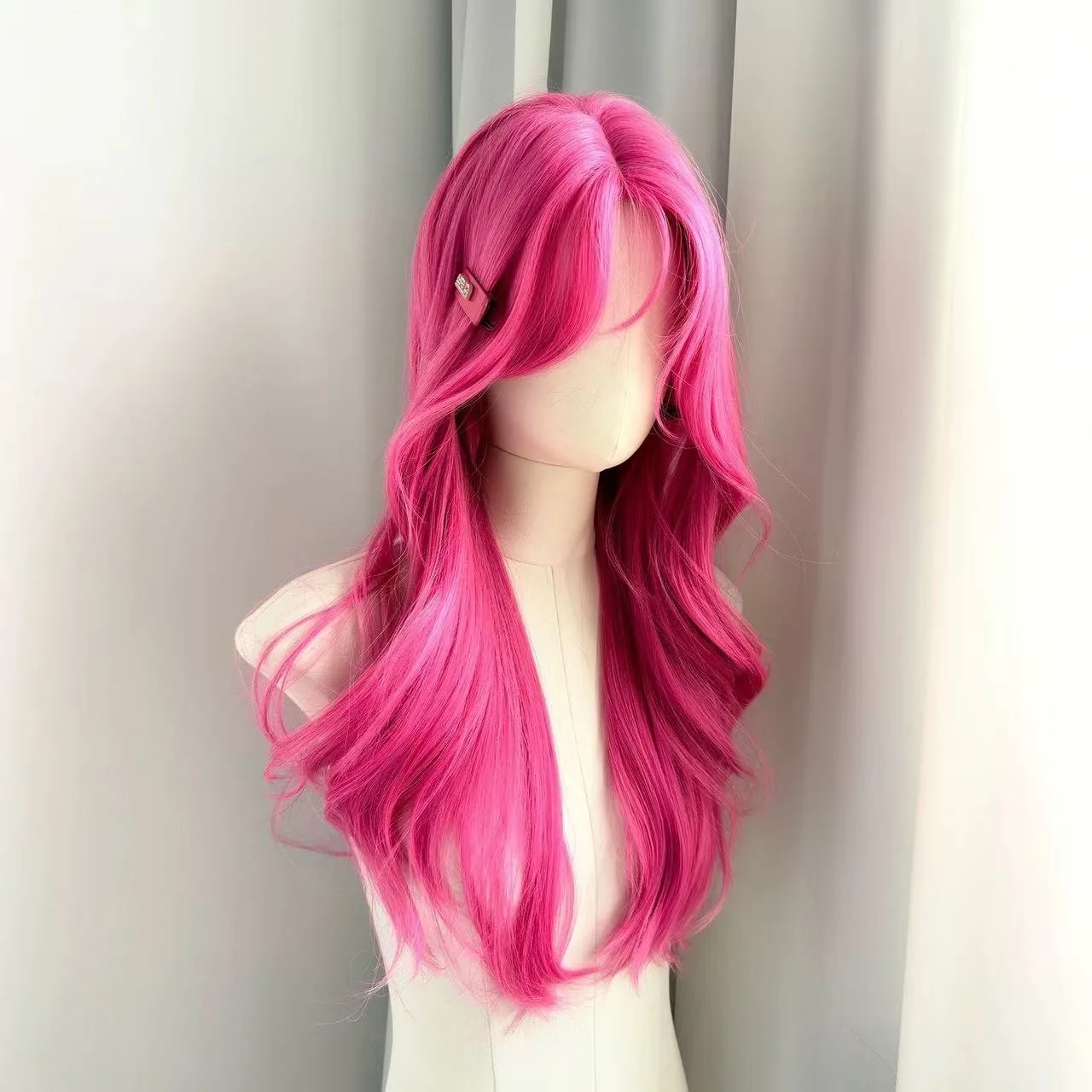 Hot Pink Wavy Wig for Women Long Body Wave 24inch Middle Part Headband Wigs Fashion Girl Synthetic Wigs for Cosplay Daily Use image 2