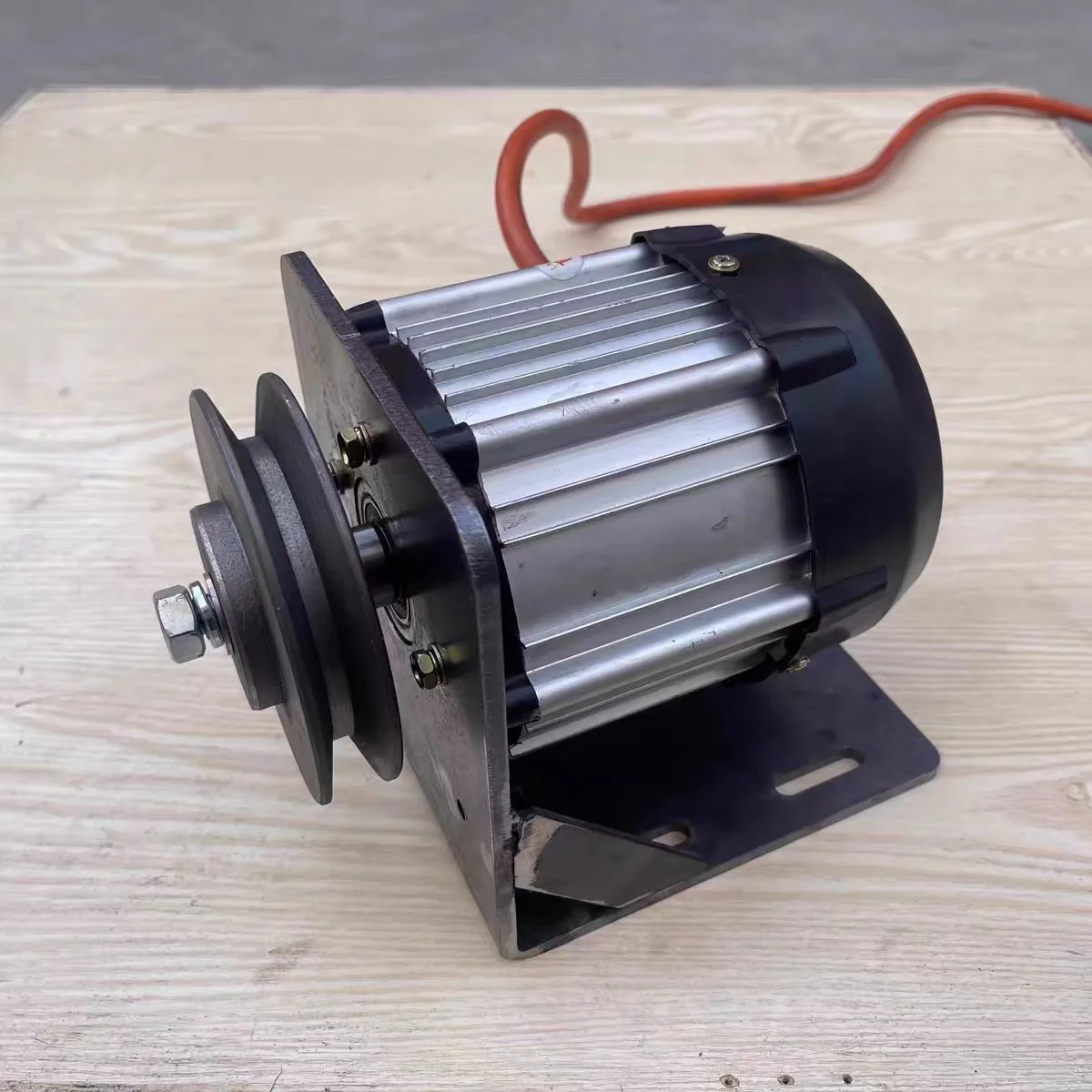 Low Speed 84 V 2000 W DC AC Generator Permanent Magnet Brushless Pure Copper Wire