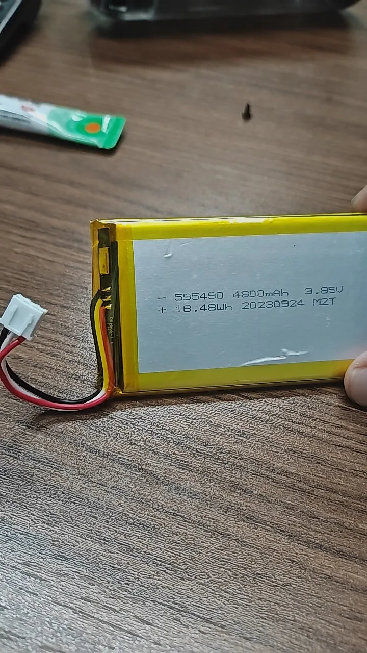 Original genuine 595490 lithium rechargeable battery 4800mAh 3.85V strong light ribbon cable with sufficient capacity of 1.25