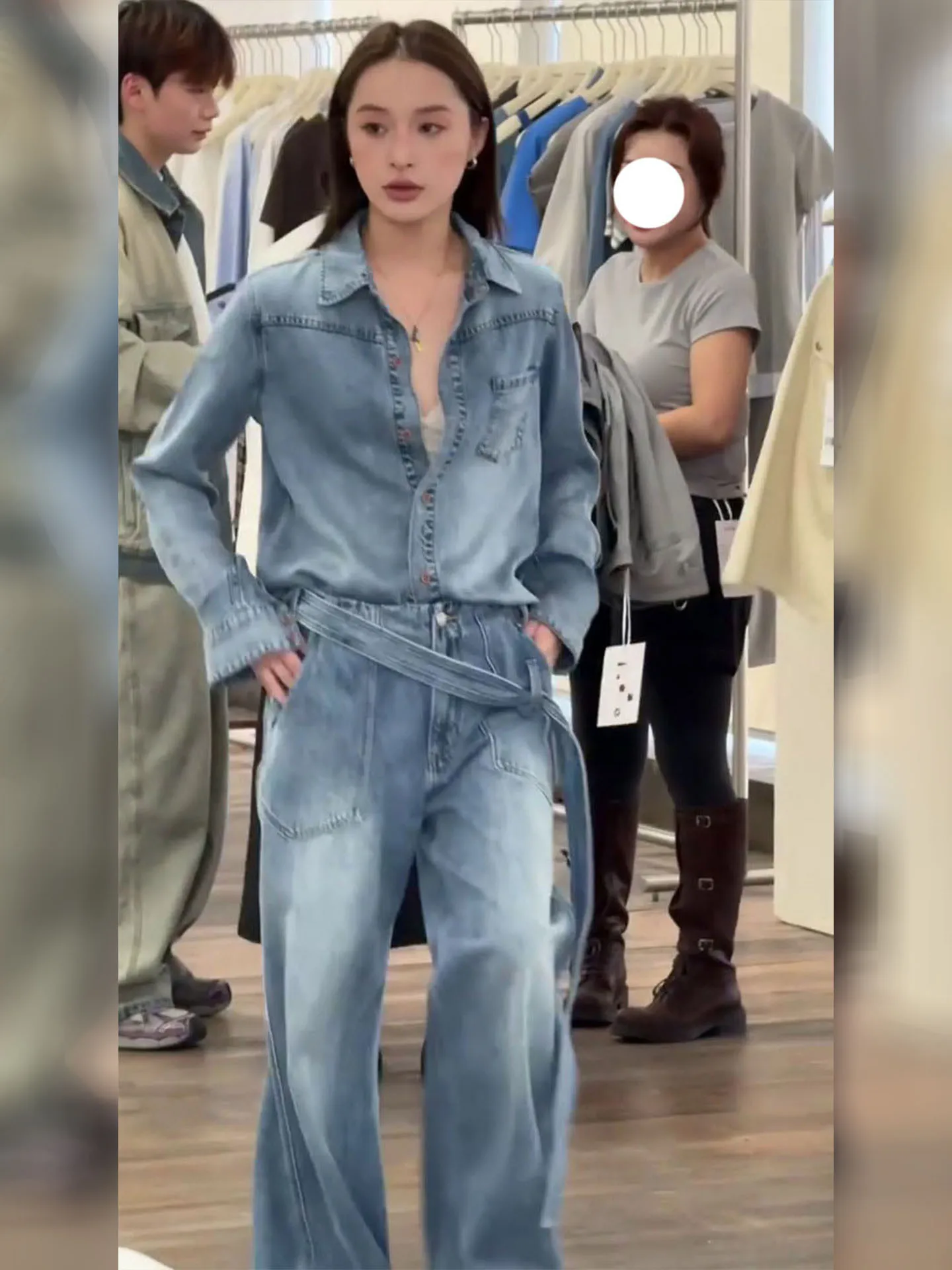 

Ретро-комплект из джинсовой куртки и брюк для женщин: удлиненная куртка с воротником и модный двухсоставный костюм с высокой талией