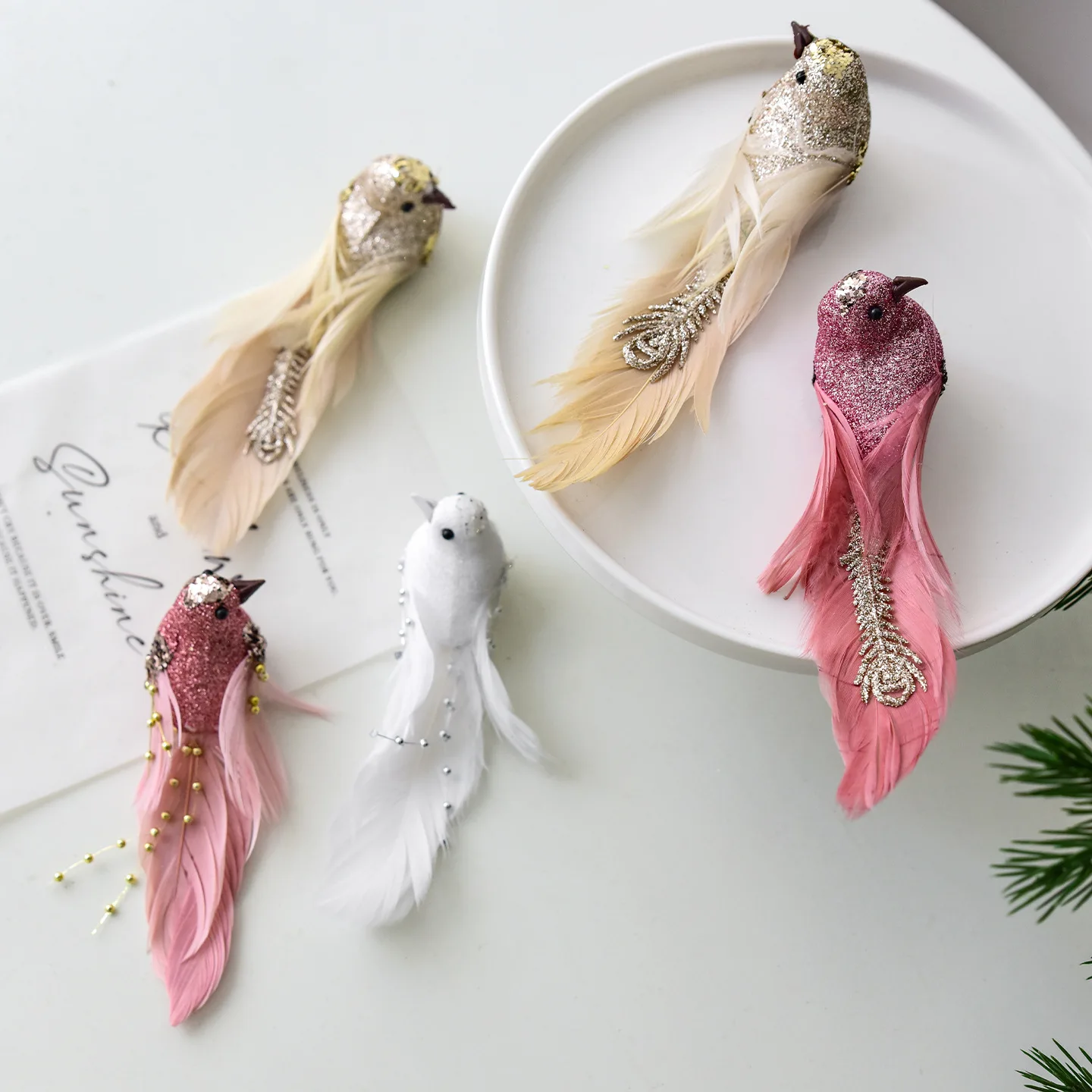 

1 Pair Glitter Christmas Birds Ornament Colorful Handmade Simulated Bird Pendant Realistic Exquisite Christmas Tree Decoration