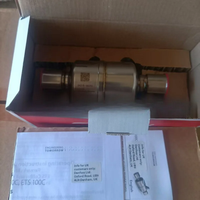 

Electronic Expansion Valve Models ETS 12C 034G7500 034G7501 034G7502