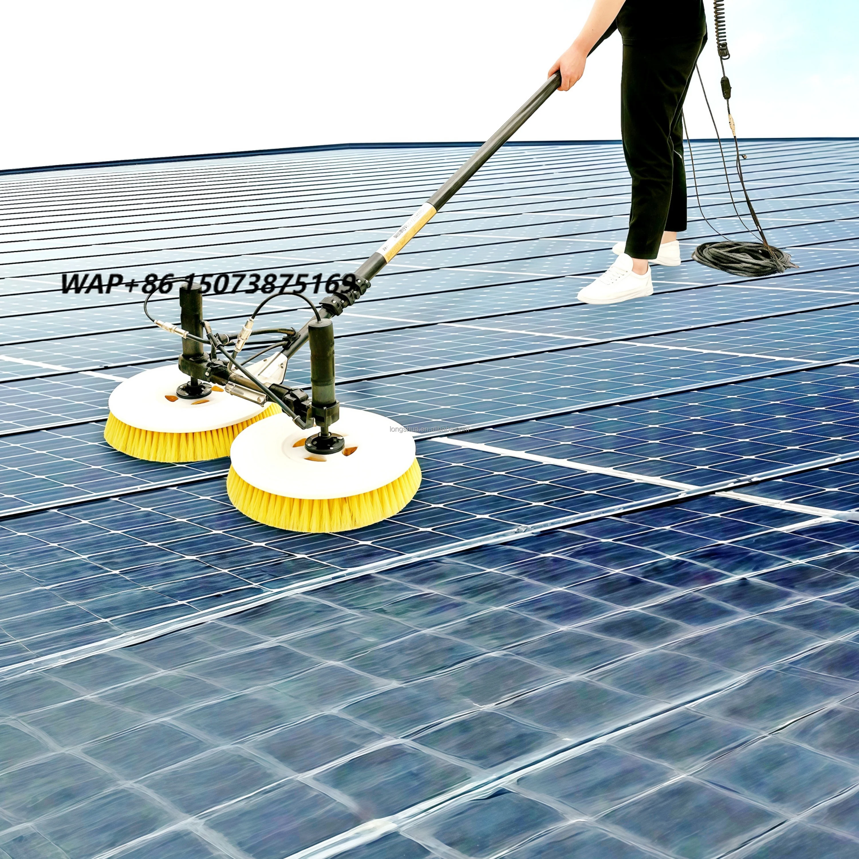 

Solar Panel Cleaning Brush Kit Water Washing PV Cleaning Equipment Panel Cleaning Brush Rotating