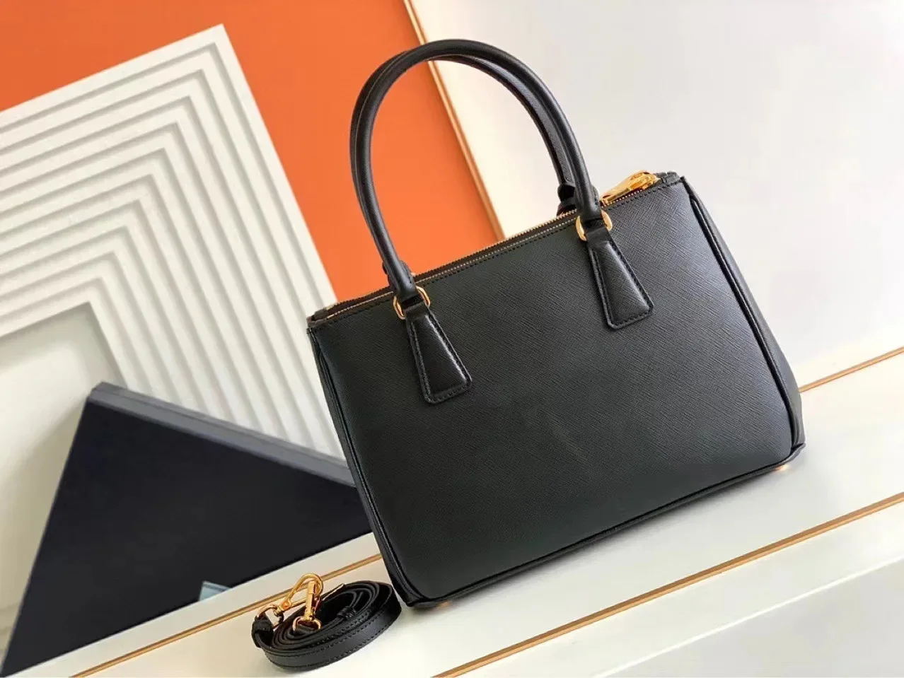 2024 new High quality large capacity Ladies handbag Cross Bag Commuter Classic Versatile Messenger Handbag Women's Handbag Bag