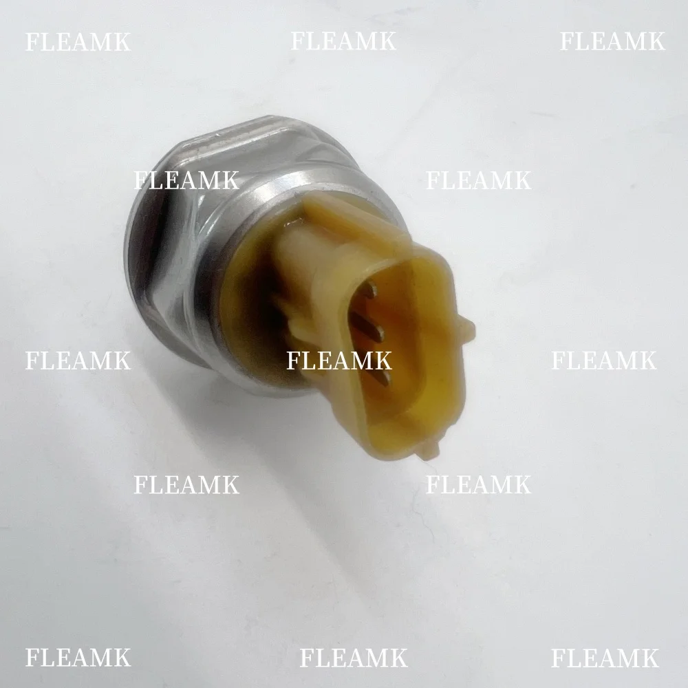 Fuel Common Rail Parts Pressure Sensor E003892 Rail Pressure Sensor