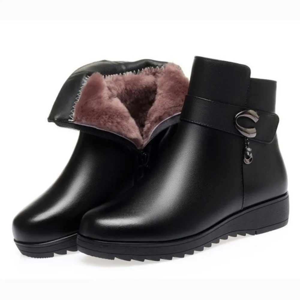 

Leather Women Boots 2025 Winter Thick Wool Lined Genuine Leather Women Snow Boots Large Size Women Winter Shoes