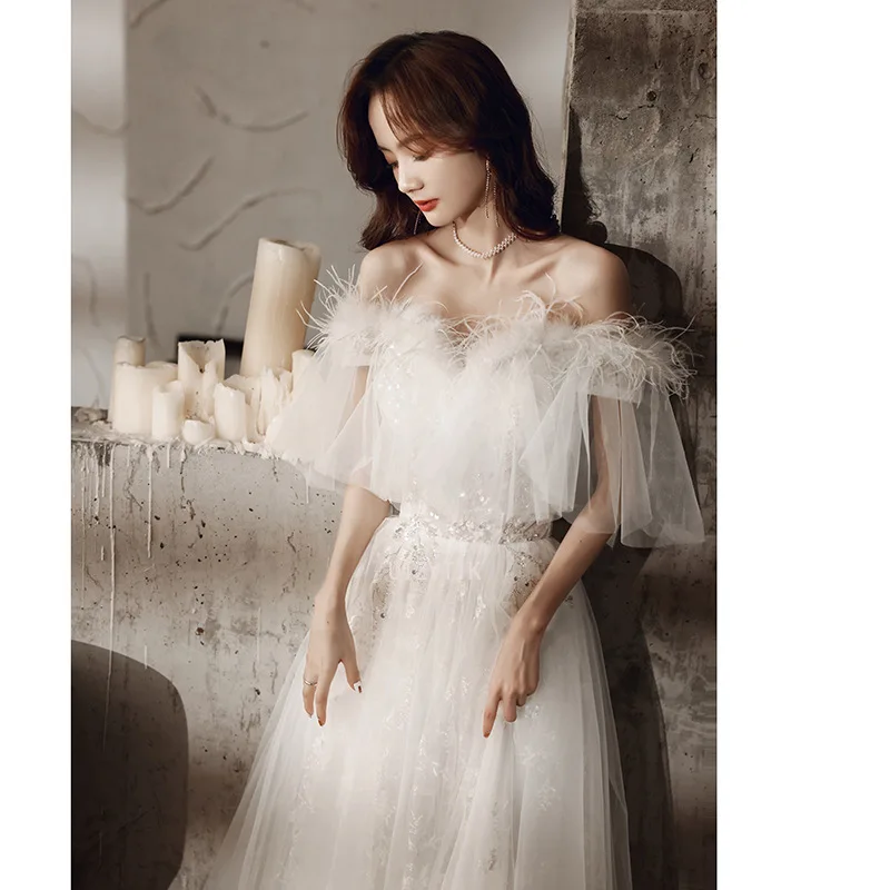 Customized Evening Dress White Feathers Off the Shoulder A-Line Floor-Length Plus size Prom Dress Woman Formal Party Gowns