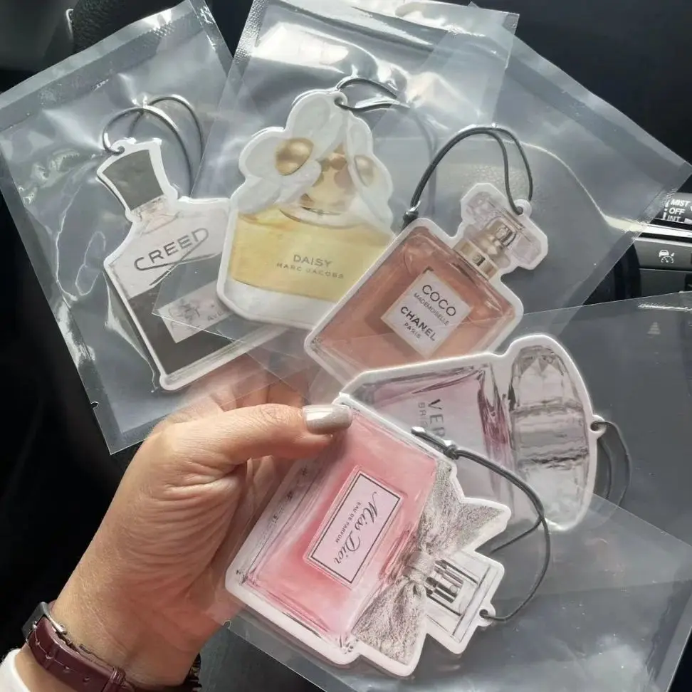 Hot selling fragrance strips, car fragrance strips, car fragrance, deodorizing, light fragrance, high-end hanging accessories 1