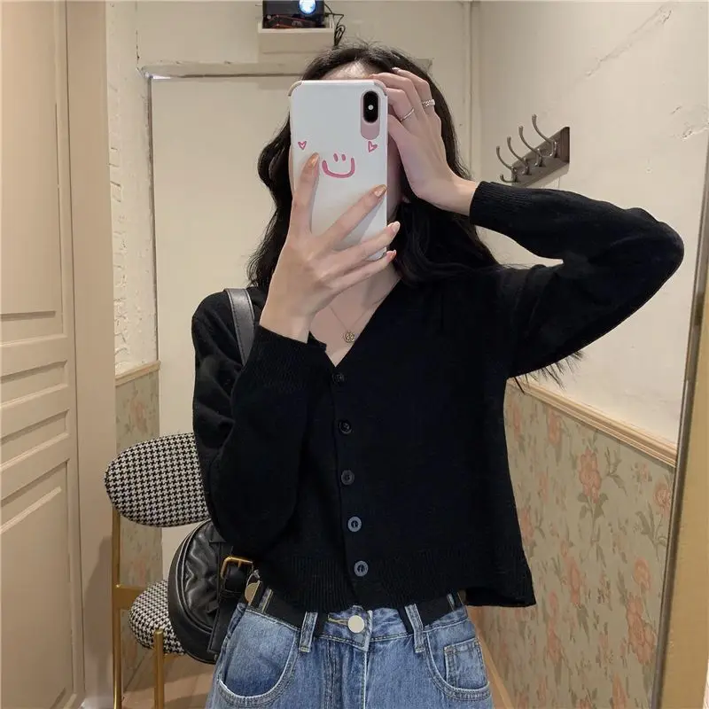 2023 Autumn New V-Neck Cropped Cardigan Fashion Women's Top Thin Versatile Coat Long Sleeve Knit