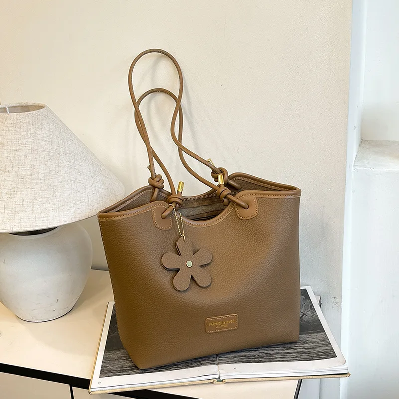 

Большая вместительная сумка для женщин, сумки на плечо, универсальные простые сумки для покупок, модная классная сумка для девочек, дизайнерская сумка Сумка