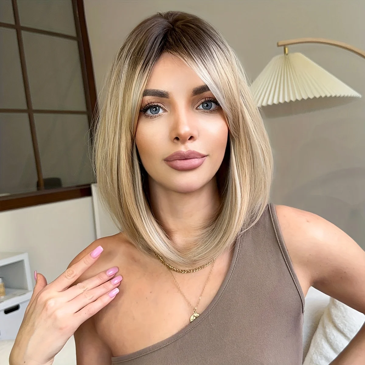 Short straight hair gradual change gray brown wig,side hair gradual change beige wig, heat resistant synthetic wig 16 inches