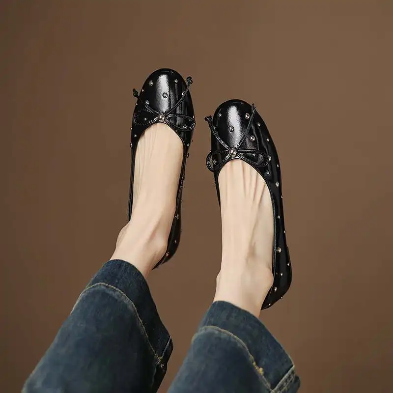 كرازينغ وعاء جلد البقر جولة تو المرأة الصيف راقصة الباليه الشارع ارتداء راقصة الباليه المسامير المعدنية الضحلة فراشة عقدة الشقق #4