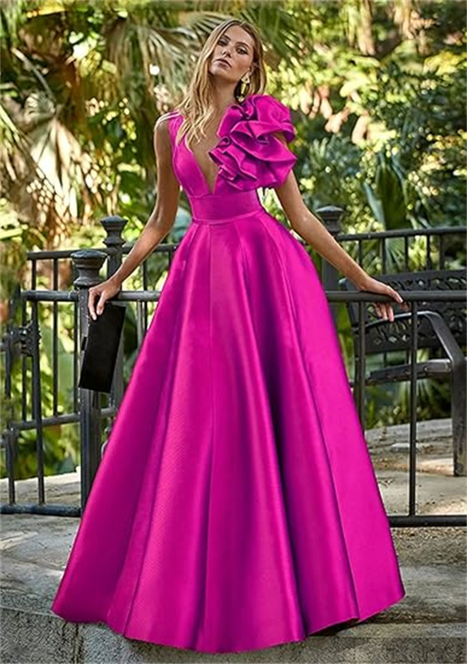 Personalizado fucsia elegante una línea larga madre de la novia vestido profundo cuello en V sin mangas hombro fruncido vestidos de fiesta de noche de graduación