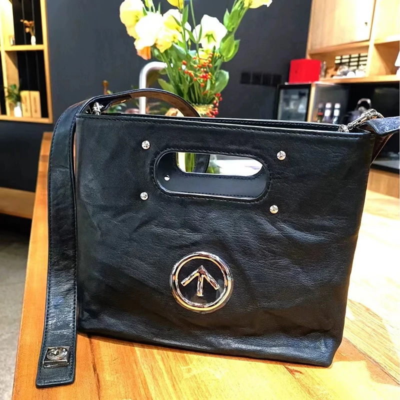 

2026 summer new sheepskin women's bag simple commuting large capacity niche tote bag handbag