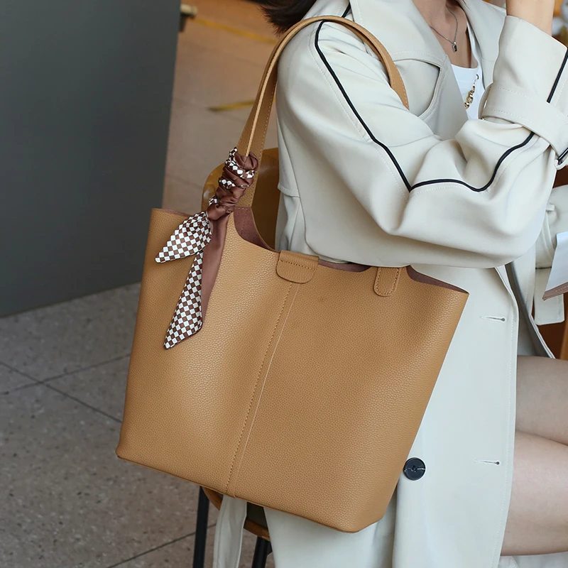 

Large Capacity Tote Bag Solid Color Cowhide Versatile Shoulder Bag Handbag Light Luxury Brand Fashion Casual Women's Bags