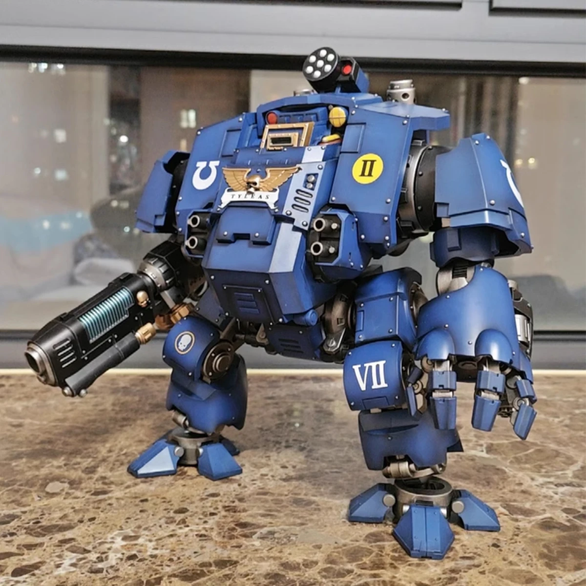 [Pre-Sale] JOYTOY UItramarines Redemptor Dreadnought Brother Dreadnought Tyleas 1/18 Action Figure Warhammer 40K Anime Doll Toy