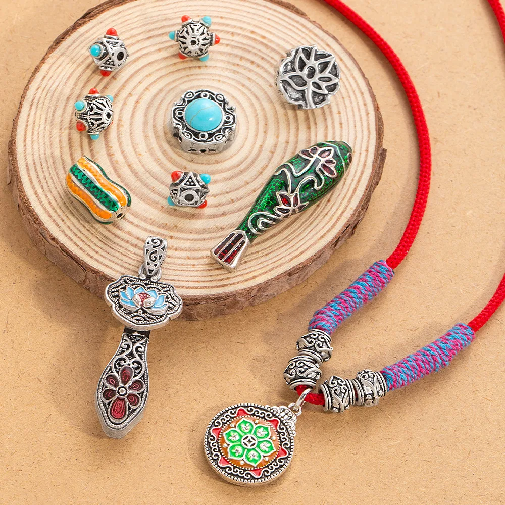 سبيكة مطلية بالفضة القديمة الأصلية وإكسسوارات الملابس التي يمكنك صنعها بنفسك وإكسسوارات وصواني الزهور وخرز فاصل وخرز فضفاض