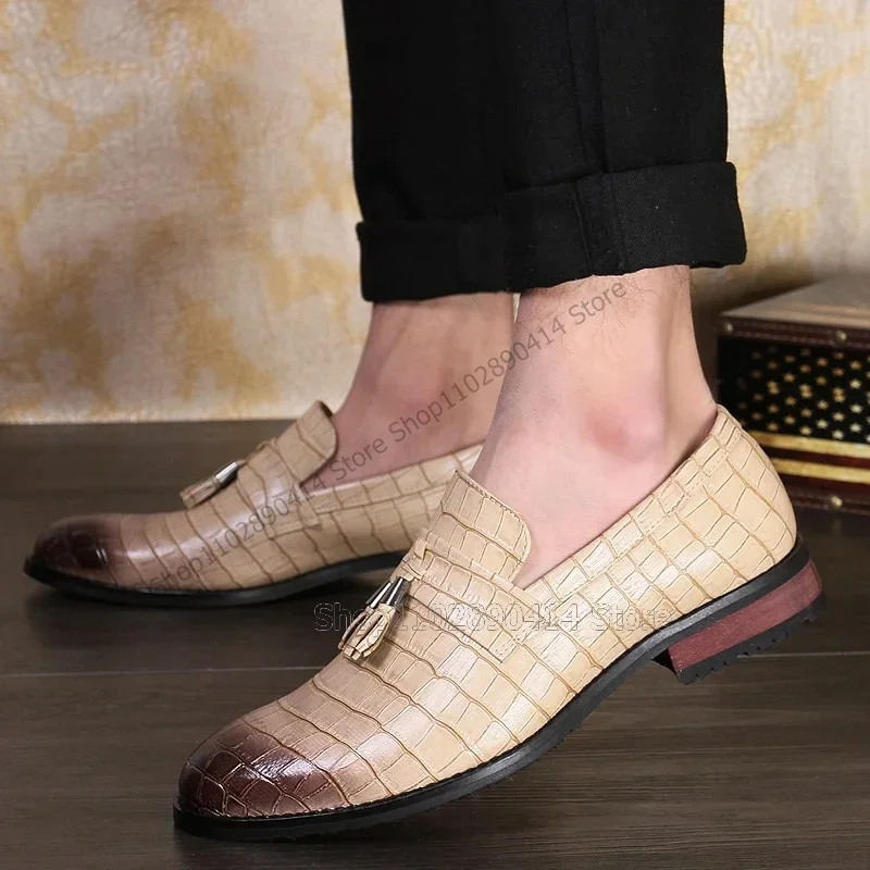 

Beige Brown Crocodile Print Tassels Decor Loafers Fashion Slip On Men Shoes Luxury Handmade Party Feast Office Men Dress Shoes
