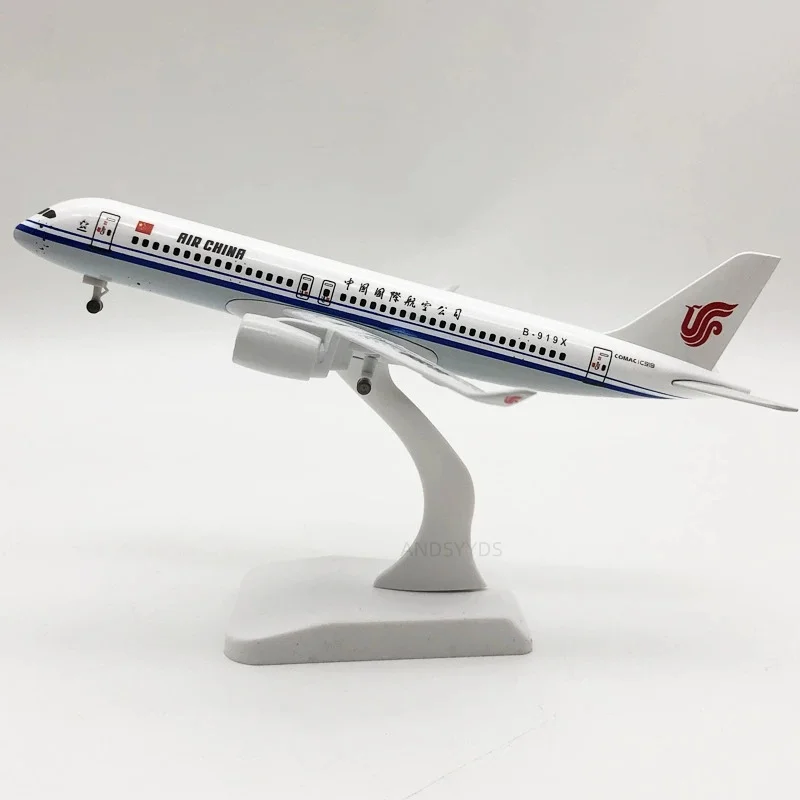 International Aviation Series 20CM Scale Aircraft Metal C919 737 747 777 Air China Airways Miniature Airplane Model With Wheel L