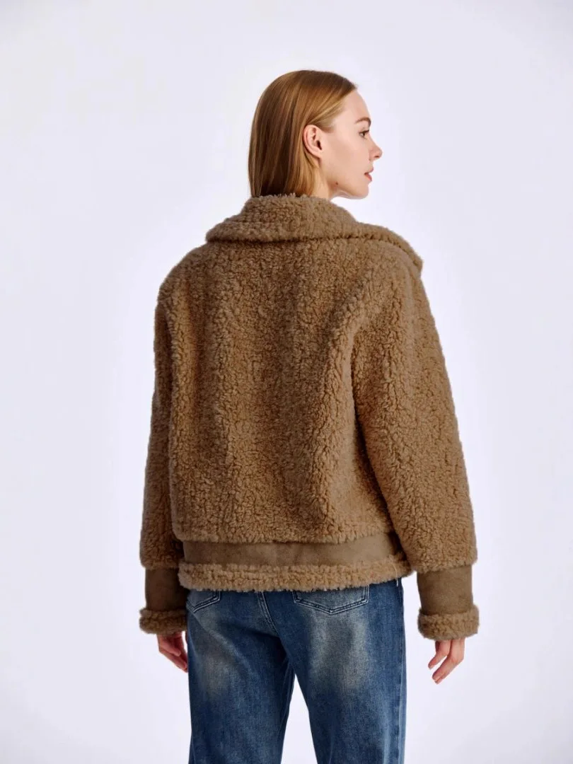 Women's Khaki Faux Shearling Jacket Notch Collar Button Front Ribbed Hem Cuff Long Sleeve Vegan Fur Coat Casual Date Winter