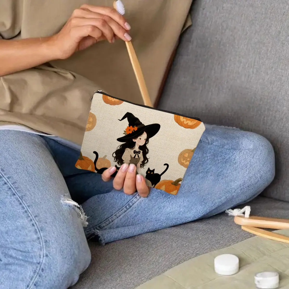 A Halloween Makeup Bag - Multifunctional Large Capacity Portable Makeup Bag, Perfect Travel Zipper Small Storage Bag