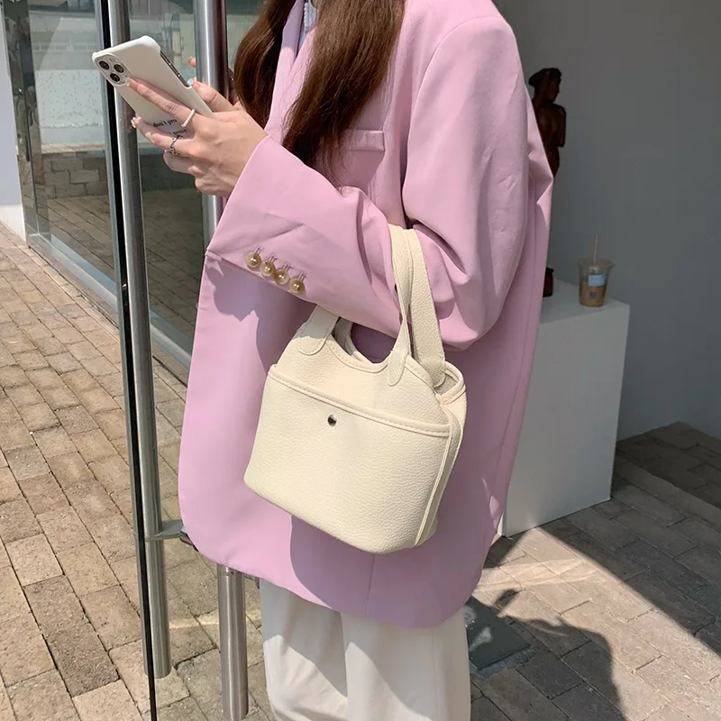 

Fashion Crossbody Bag for Women 2024 Soild Shoulder Handbag Female Tote Bag Casual Soft PU Leather Bucket Bag Summer