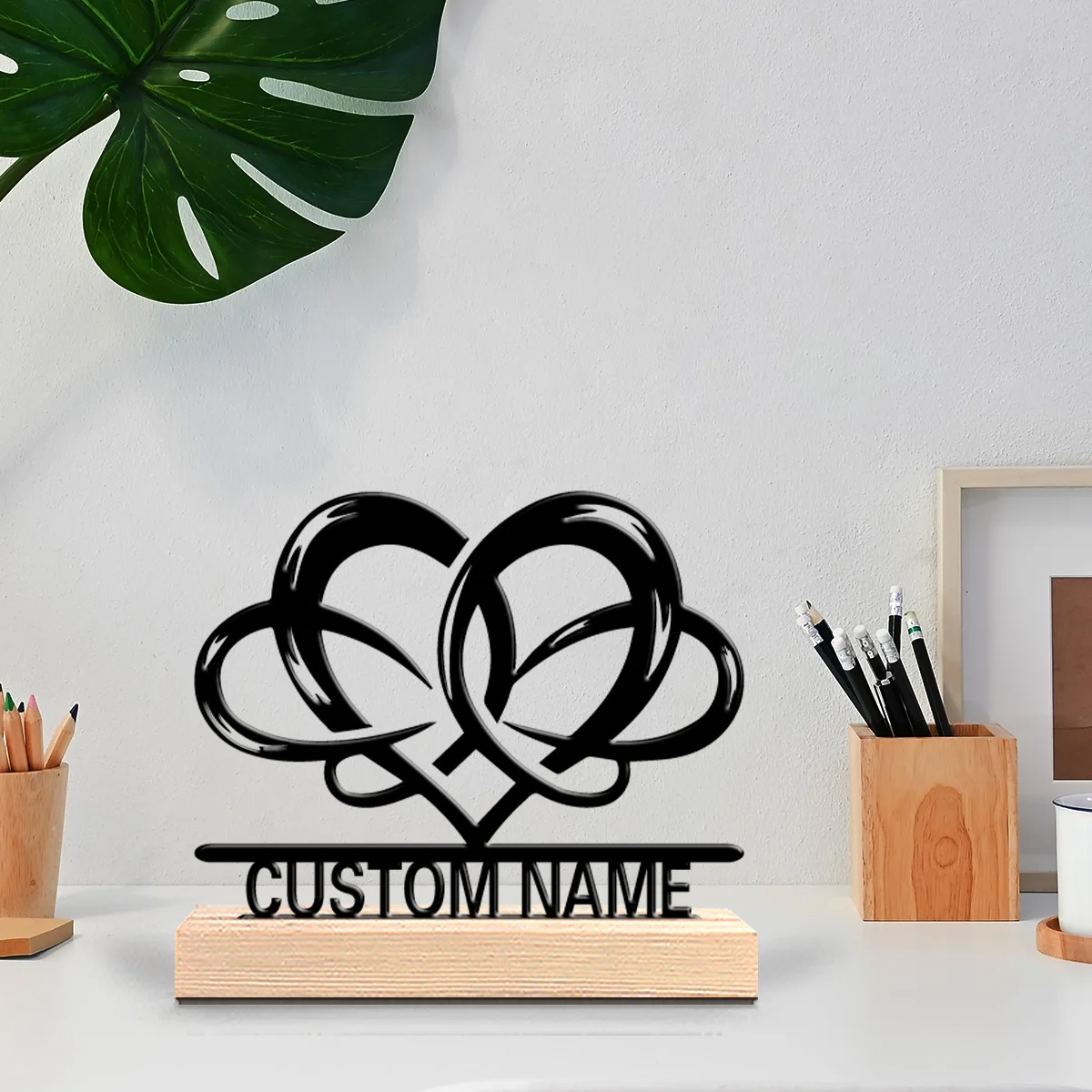 1-peca-estatueta-de-arte-em-metal-de-ferro-com-texto-personalizado-'8-love'-e-base-de-madeira-ornamento-de-estanho-com-base-de-madeira-para-presentes-para-meninos
