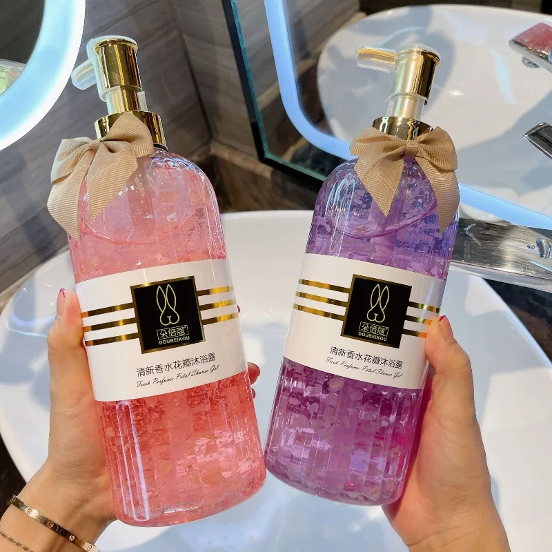 Рисунок 5 - Средство для мытья тела с цветочным