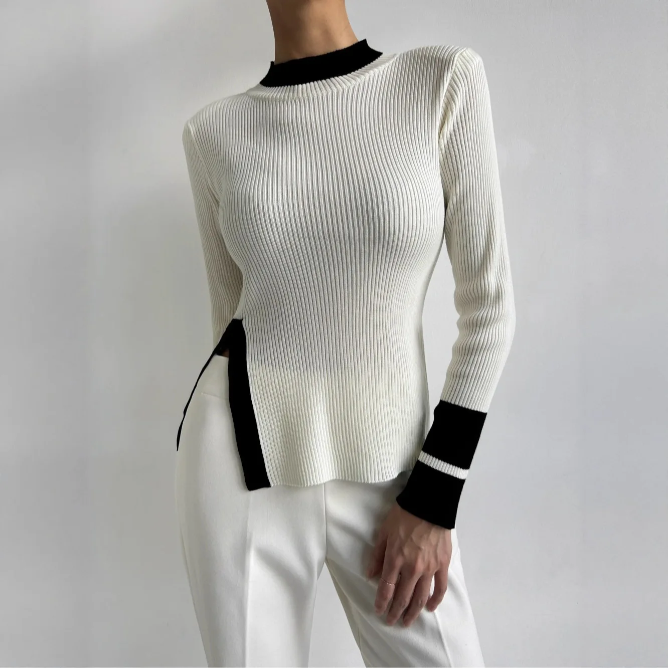 

Korobov Korean Chic Contrast Color Patchwork Mock Neck All Match Slim Patchwork Pullovers
