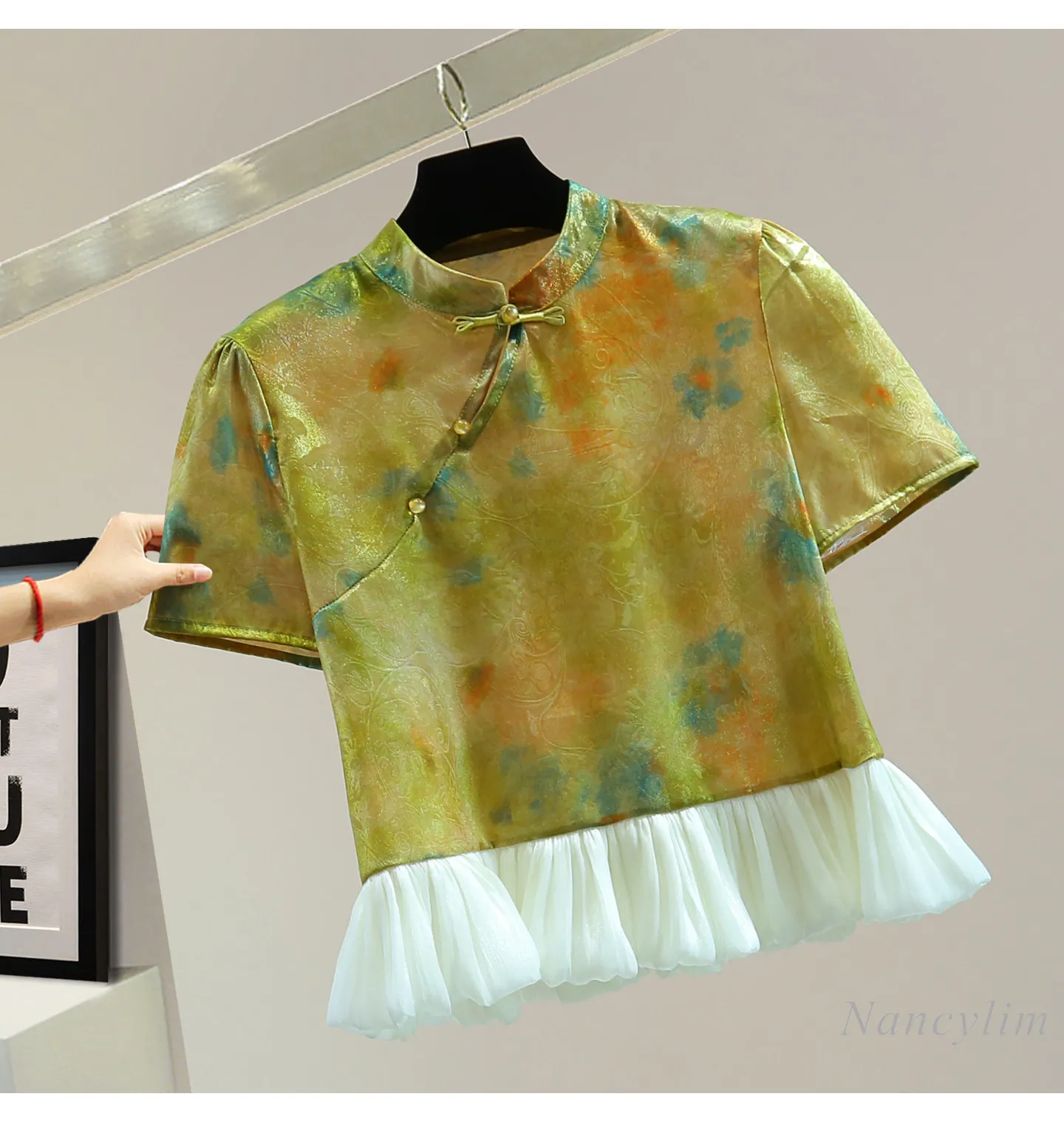

New Chinese Retro Plate Buckle Printing Glossy Shirt, 2026 Summer Chiffon Patchwork Ruffles Stand Collar Short-sleeved Cheongsam