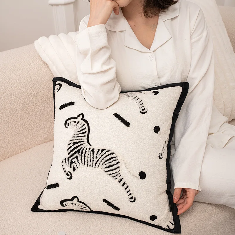 French Cream Style Throw Pillow Cushion Sofa Living Room Black White Light Luxury High Sense Pillowcase Oversized Without Core
