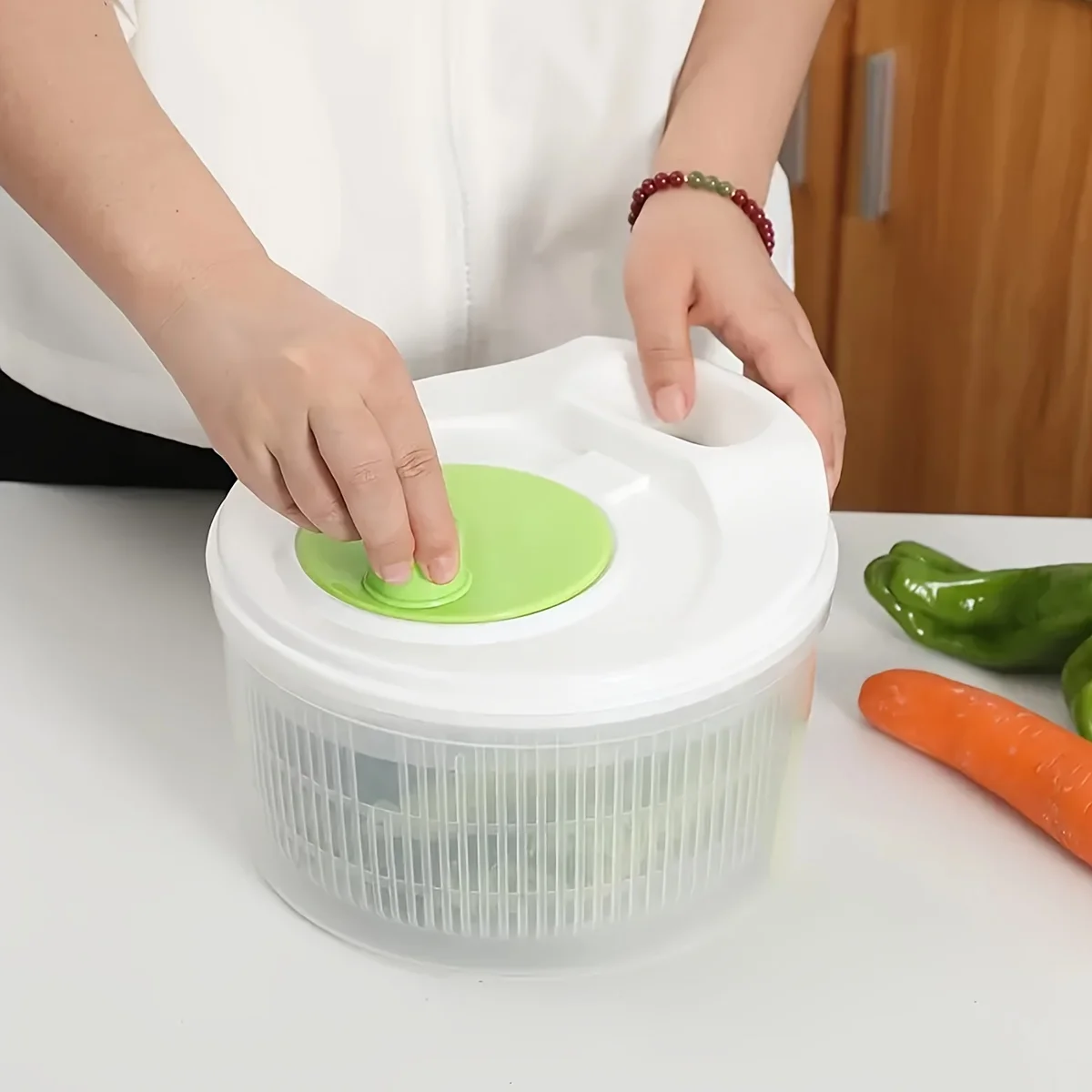 

101.44oz Manual Salad Spinner - Durable Double-Layer Vegetable Washer, Kitchen Gadget For Healthy Meals