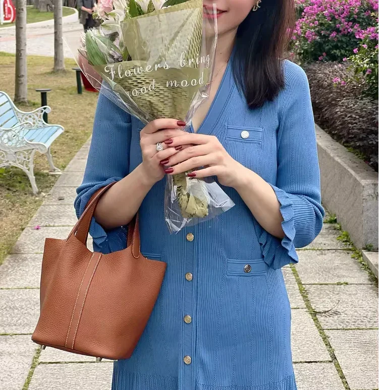 

Elegant Blue Knitted Dress 2024 Spring Women V Neck Slim Elastic Mermaid Dresses 5240088