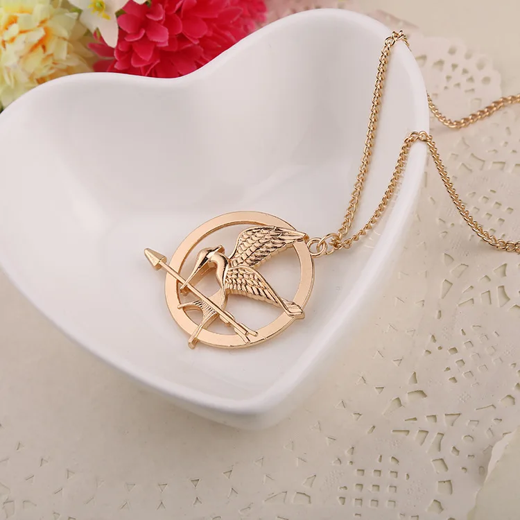 The Hunger Games Necklace 2016 Popular Vintage Style Birds Charm Golden Snitch Pendent Necklace  3Colors Choose