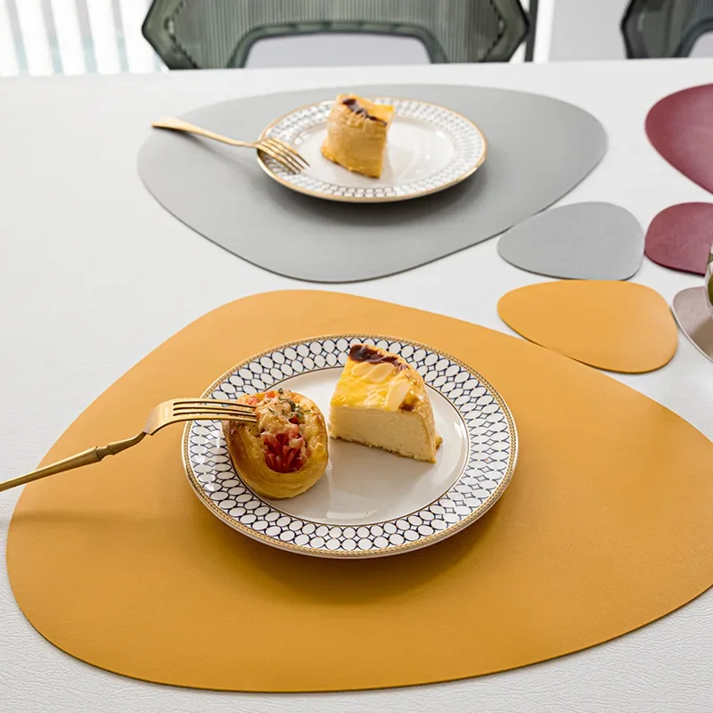 1/4/6Set Halloween Placemat with Coaster Tableware Pad Heat Insulation Non-Slip Leather Western Tablemat Coaster for Kitchen Cup