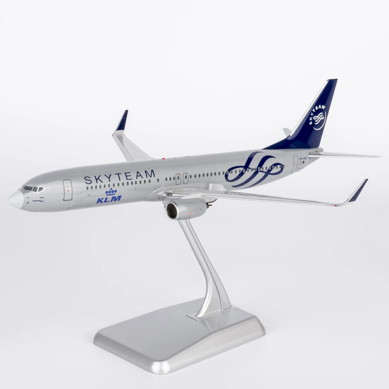 09006 Alloy Collectible Plane Gift NG Model 1:200 KLM Royal Dutch Airlines Boeing B737-900ER Diecast Aircraft Jet Model PH-BXO