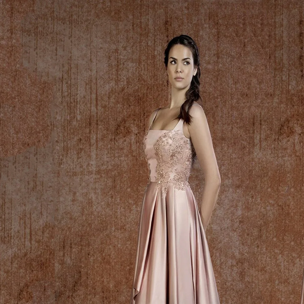 Customized Elegant Evening Dresses Satin for Floor-Length Square Collar Backless Sleeveless Prom Dress Appliques Robes De Soirée