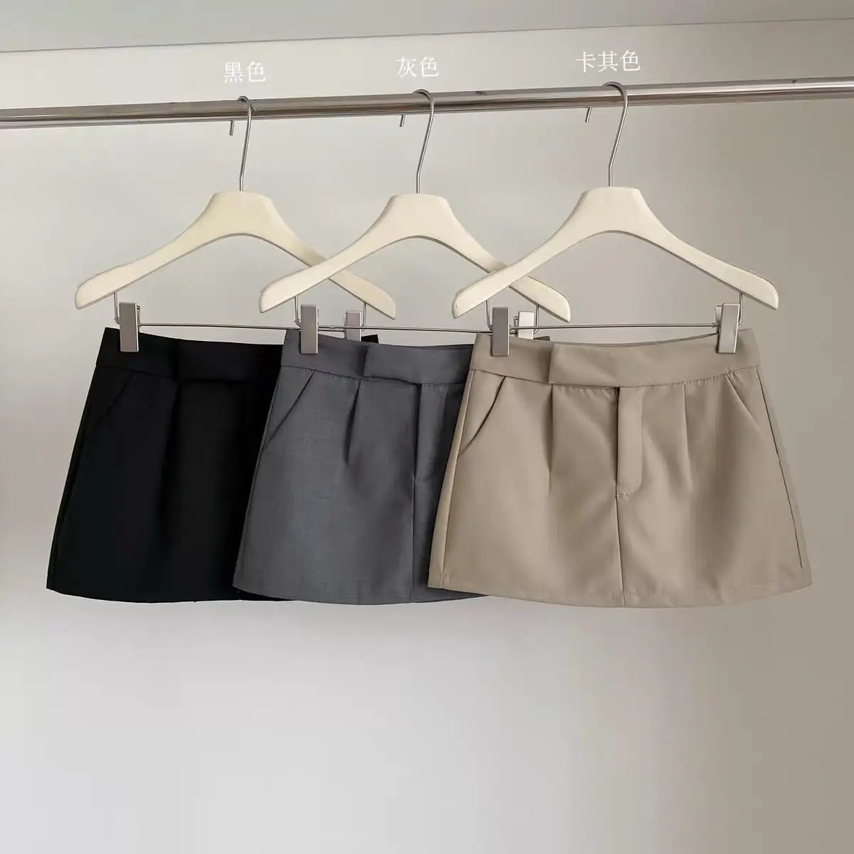 Khaki Skirt Women 2026 Spring New High Waist Black Hip Skirt