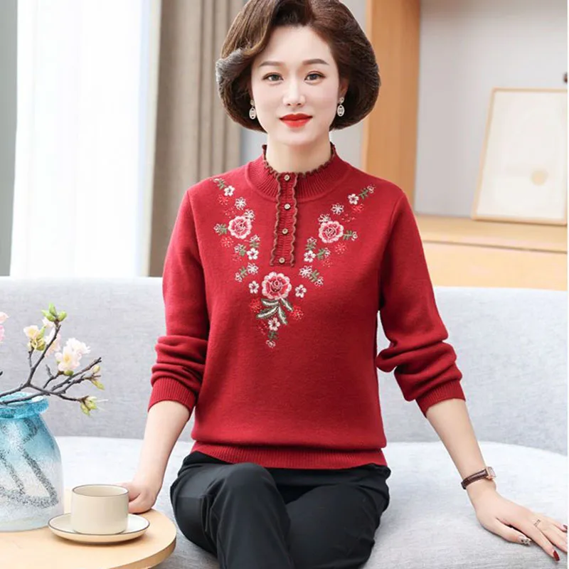 Autumn Winter Velvet Sweater Women Pullover New Embroidered Long Sleeved Knitted Sweater Middle-Aged and Female Bottoming Shirt