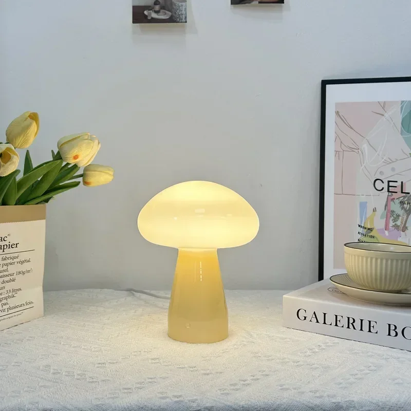 Mushroom Lamp Table Romantic Night Lights Bedroom Bedside Atmosphere Decorative Lamp Dimmable