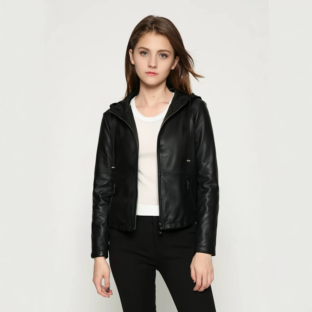 Bla Kapuzen-PU-Leder-Oberbekleidung für Damen, Frühling und Herbst, 2025, neuer Stil, lässiger Reißverschluss, tailliertes Taillenleder