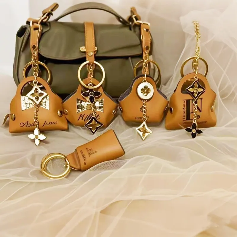 PU Mini Coin Purse Keychain Bag Pendant, Miu Style Small Bag Decoration, Creative Keychain Decoration, High-end Feeling
