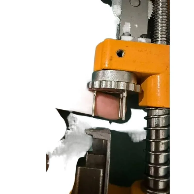Locksmith Flip Key Repair Tool,1st Gen Roll Pin Remover, Car Remote Key Pin Press for Blade Replacement Hands Locksmith Tool