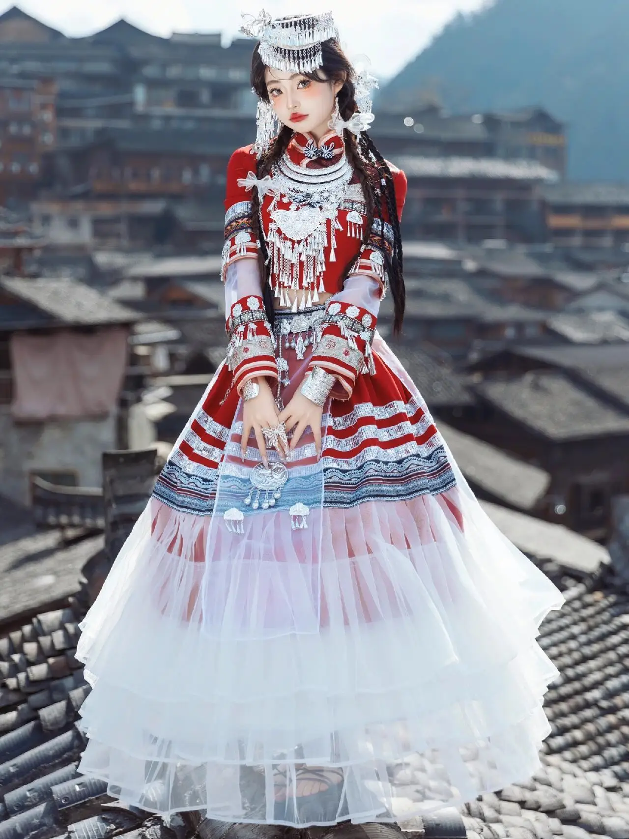 Miao Ethnic 3‑Piece Outfit Long‑Sleeve Crop Top Tiered Tulle Skirt Folk Costume Travel Photoshoot Festival Performance Clothes