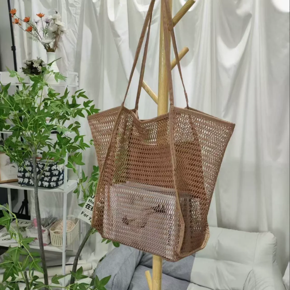 

Outdoor Travel Foldable Net Beach Bag, Women Breathable Mesh Single Shoulder Tote Bag Casual Portable Daily Storage Handbag