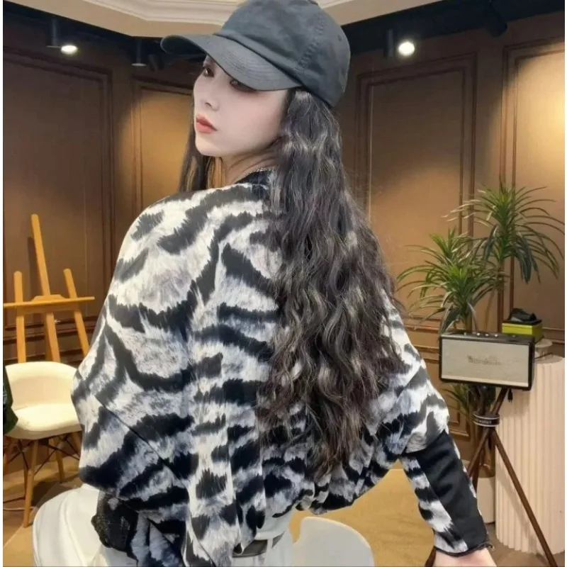 La nuova giacca corta ed elegante in vera pelle di pecora Twilight Zebra Spring Haining primaverile e autunnale è alla moda